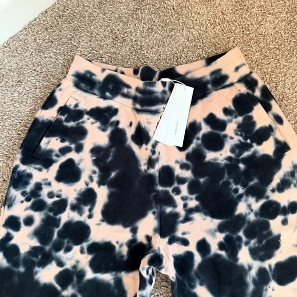 NWT Revolve 525 America tie Dye jogger pants women's size small